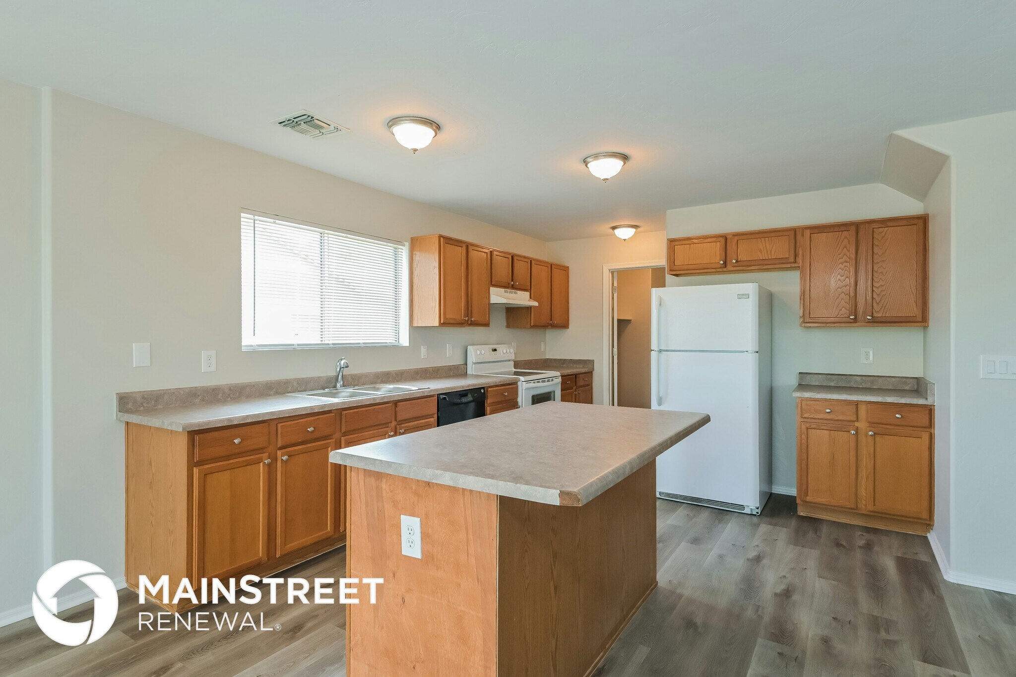 Building Photo - 5090 E Butterweed Dr