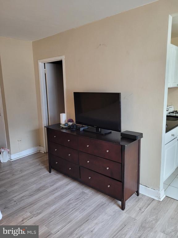 Building Photo - 1121 Arlington Blvd