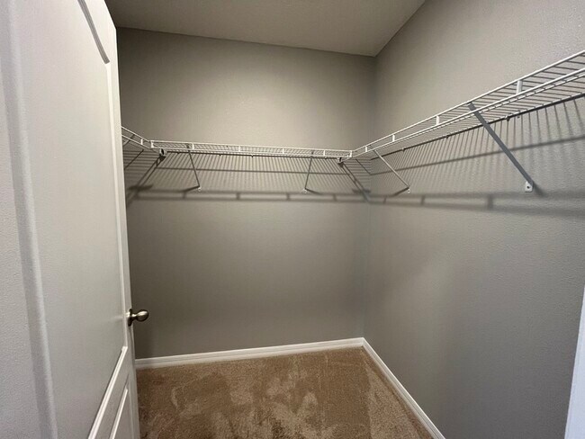 Building Photo - 5106 Fiddlewood Way