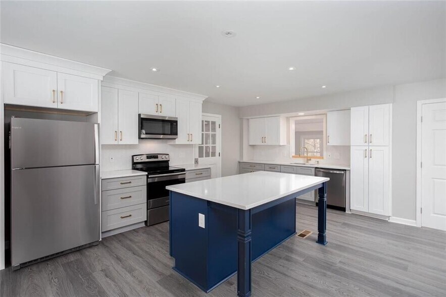 Building Photo - 1722 Johnston Trail NW