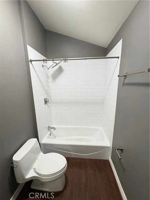 Building Photo - 743 Woodland Rd