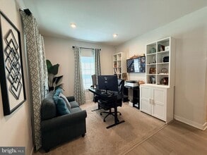 Building Photo - 99 Weston Dr
