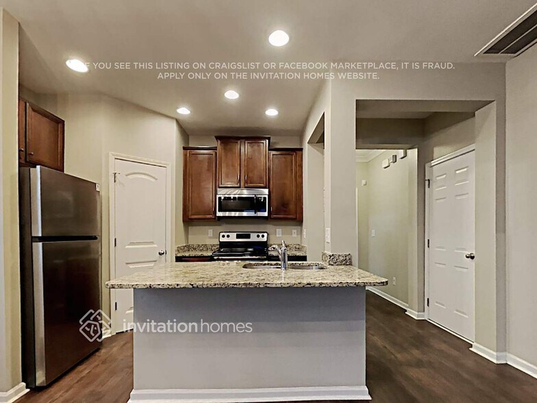 Building Photo - 3619 Sydney Harbor Ln
