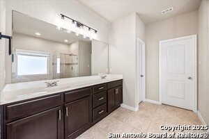 Building Photo - 15527 Birdstone Ln