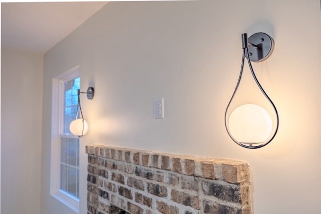 Building Photo - 1940 Harle Ave NW