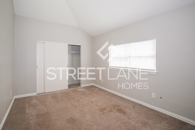 Building Photo - Charming 2 Bedroom in Mesquite!