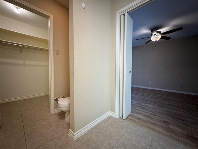 Building Photo - 1121 Signal Ridge Pl