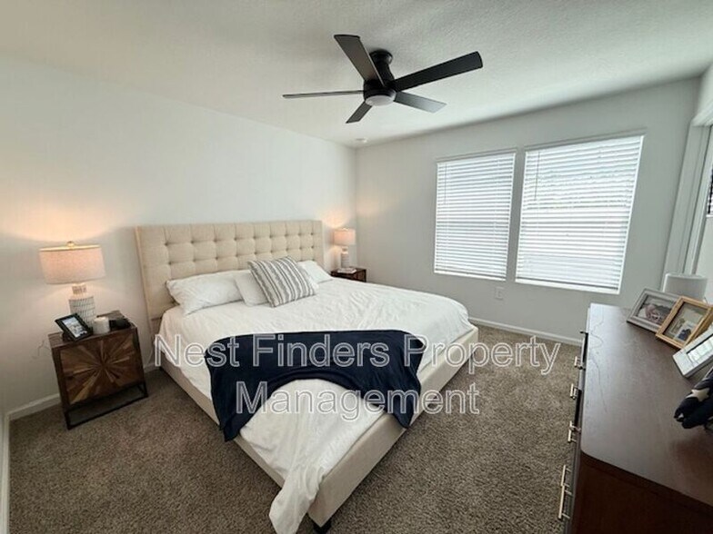 Building Photo - 12743 Barrack Ln