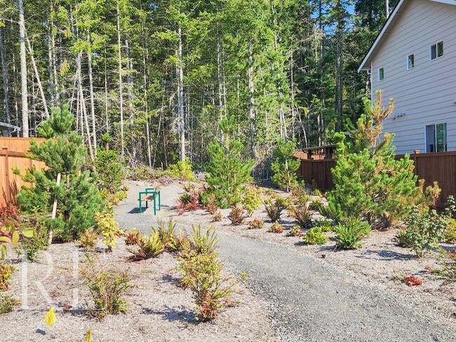 Building Photo - Modern ADU with Private Entrance, Natural ...