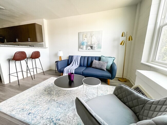 Building Photo - 2515 Burnet Ave