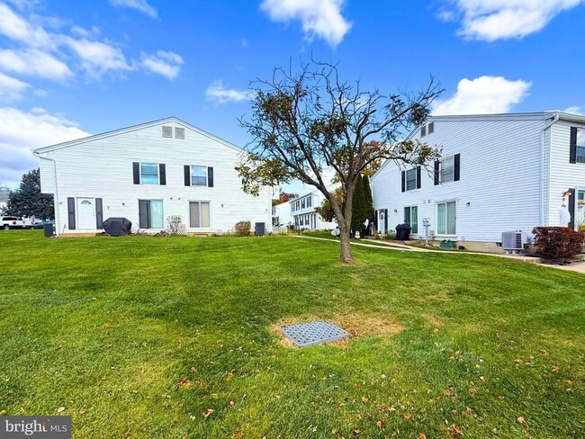 Building Photo - 5 Coliston Rd