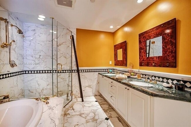 Building Photo - 10225 Collins Ave