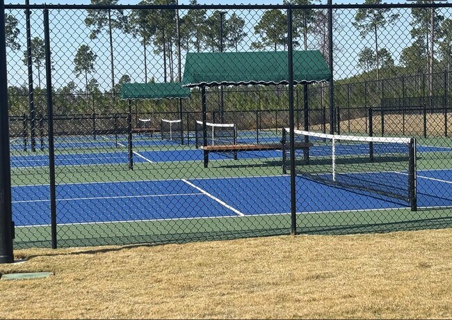 Building Photo - 45 Splendor Run