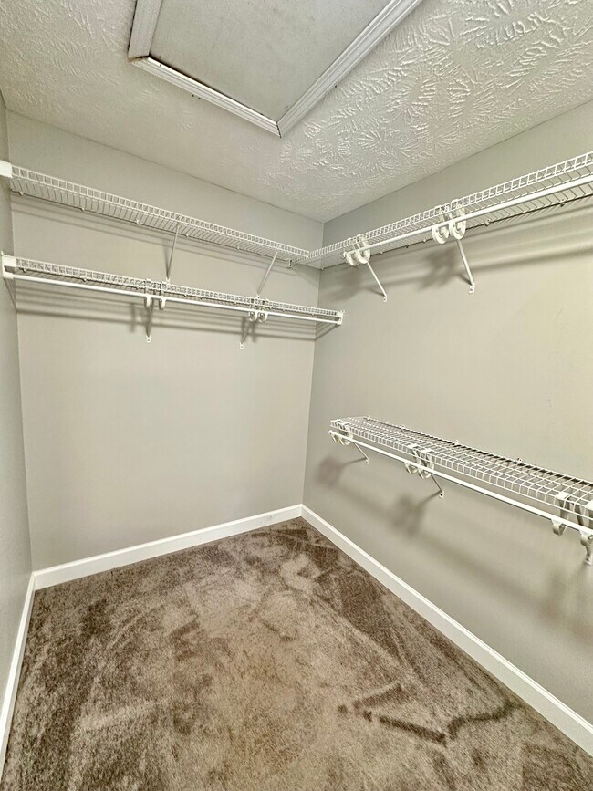Building Photo - 86 Crystal Spring Dr