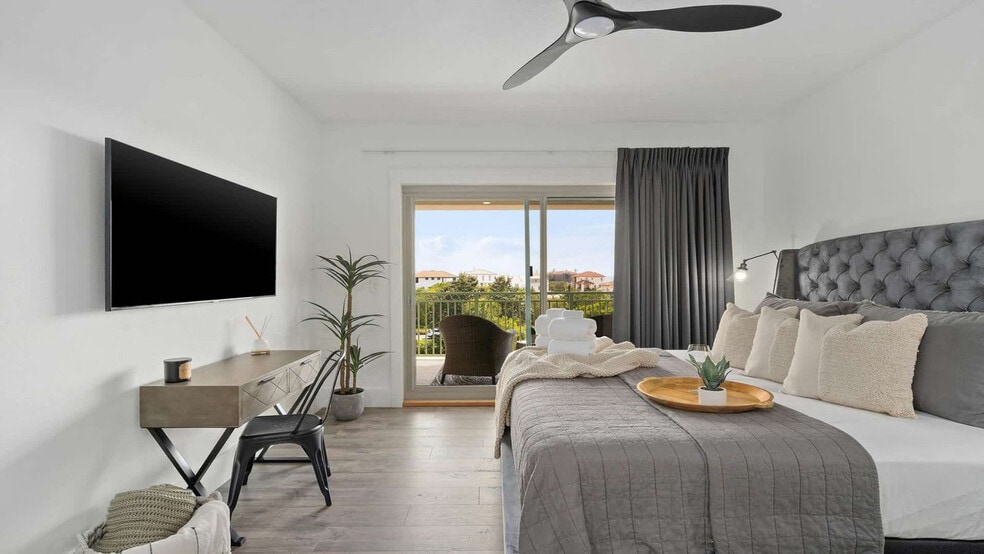 Building Photo - 9955 E County Hwy 30A