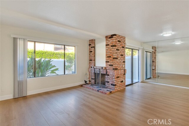 Building Photo - 25205 Chestnutwood