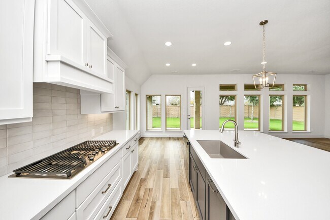 Building Photo - 2719 Country Ln