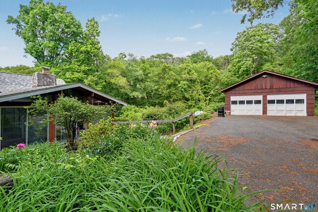 Building Photo - 26 Spruce Mountain Rd