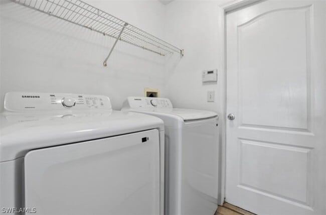 Building Photo - 2354 NW 36th Pl