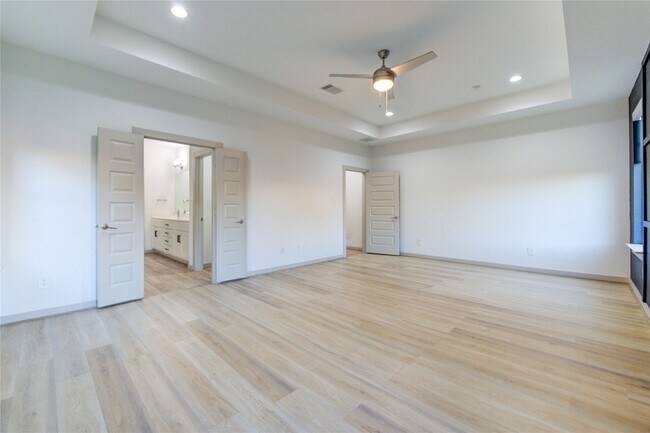 Building Photo - 3223 Cripple Creek Dr