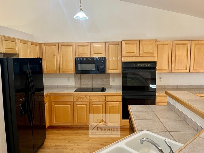 Building Photo - 8310 Ivory Loop