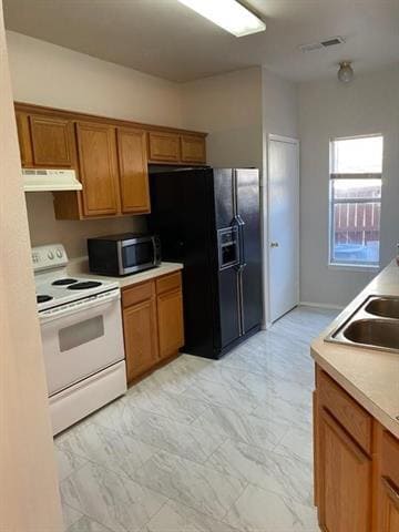 Building Photo - 3805 Brandon Park Dr