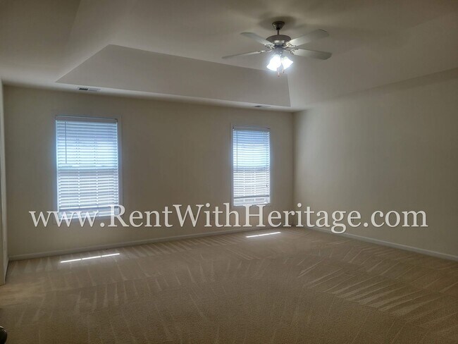 Building Photo - WOW!!!......COME SEE THIS GORGEOUS 4 BEDROOM / 3 BATH HOME IN THE POPULAR KINGSWOOD SUBDIVSION-A ...