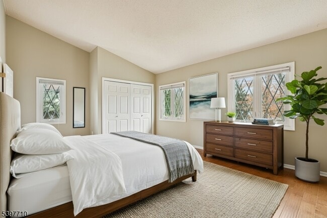 Building Photo - 1 Dorado Dr