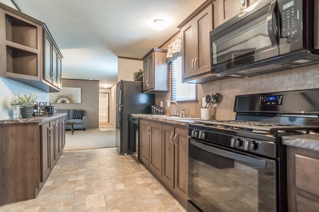 Building Photo - 2458 E Birch Dr