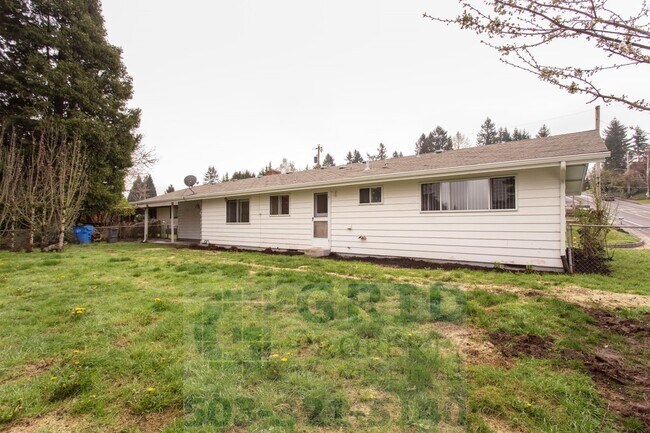 Building Photo - Spacious Ranch-Style Home Available in Van...