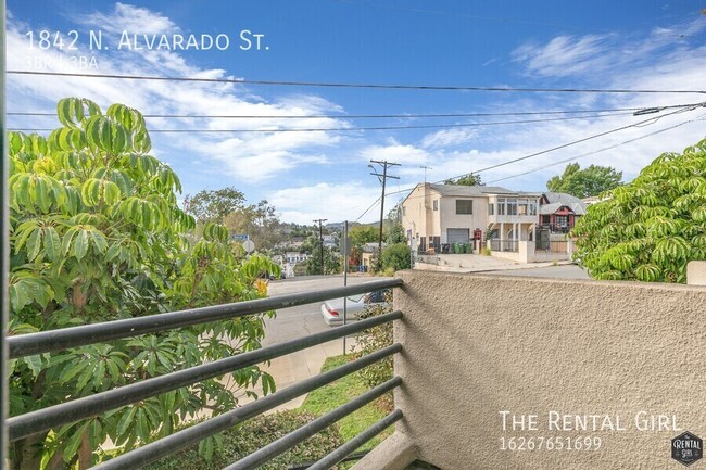 Building Photo - 1842 N Alvarado St
