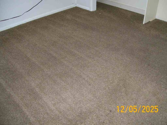 Building Photo - 3098 Springhill Rd