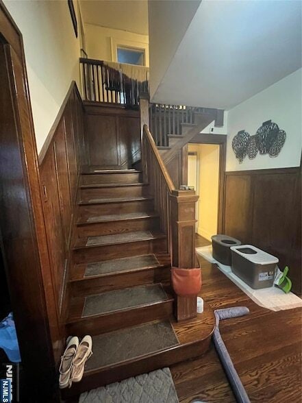 Building Photo - 26 Wayne St