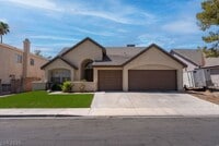 Building Photo - 1735 Navarre Ln