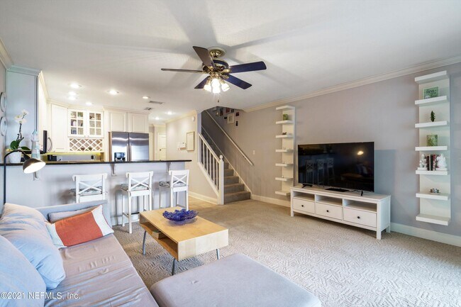 Building Photo - 2329 Costa Verde Blvd