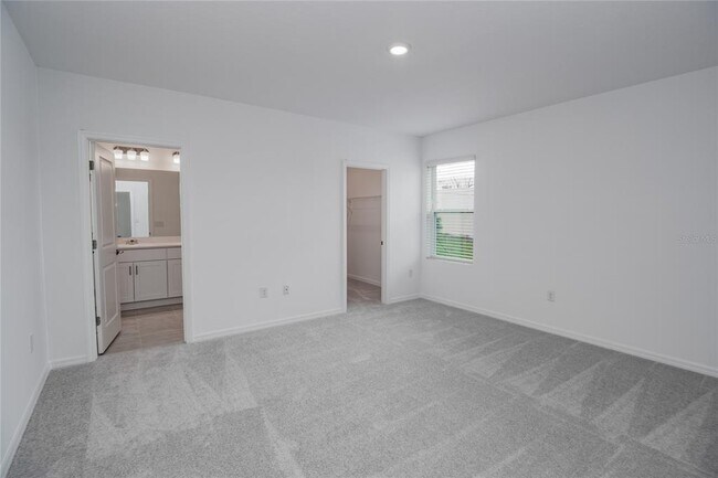 Building Photo - 2068 Babbling Brk Blvd