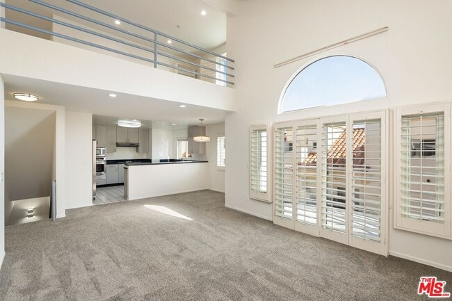 Building Photo - 1010 California Ave