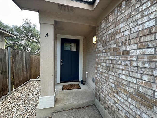 Building Photo - 7217 Aldea Dr