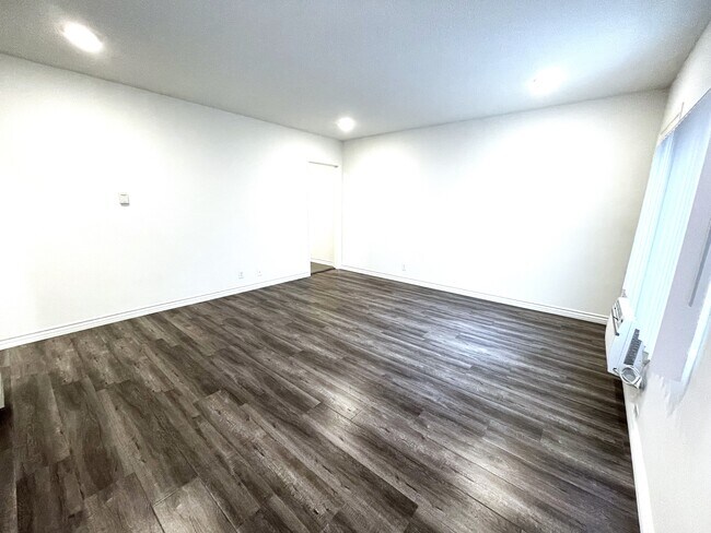 Building Photo - 3635 Westwood Blvd