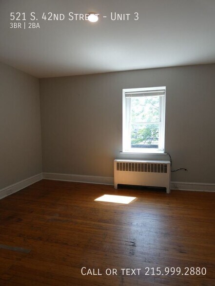 Building Photo - 521 S 42nd St