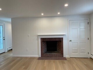 Building Photo - 818 Wilbur Ave