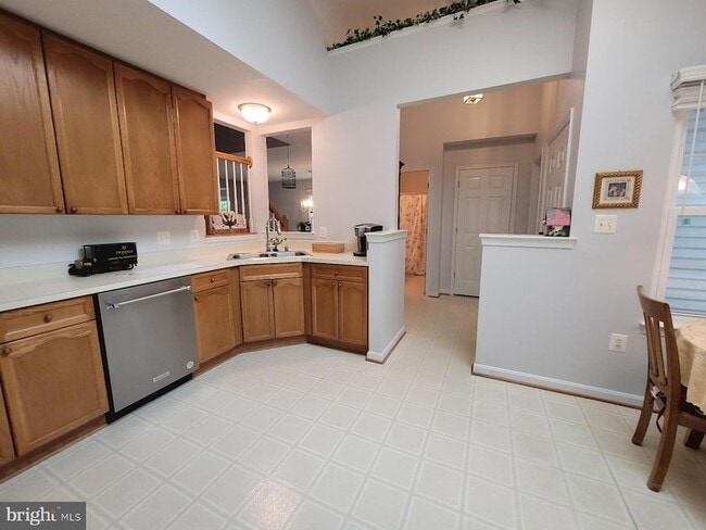 Building Photo - 11611 Hampshire Ct