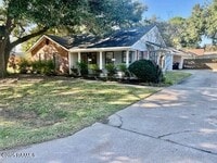 Building Photo - 115 Meadow Glen Dr