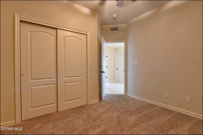 Building Photo - 6732 Pearl Ridge Dr