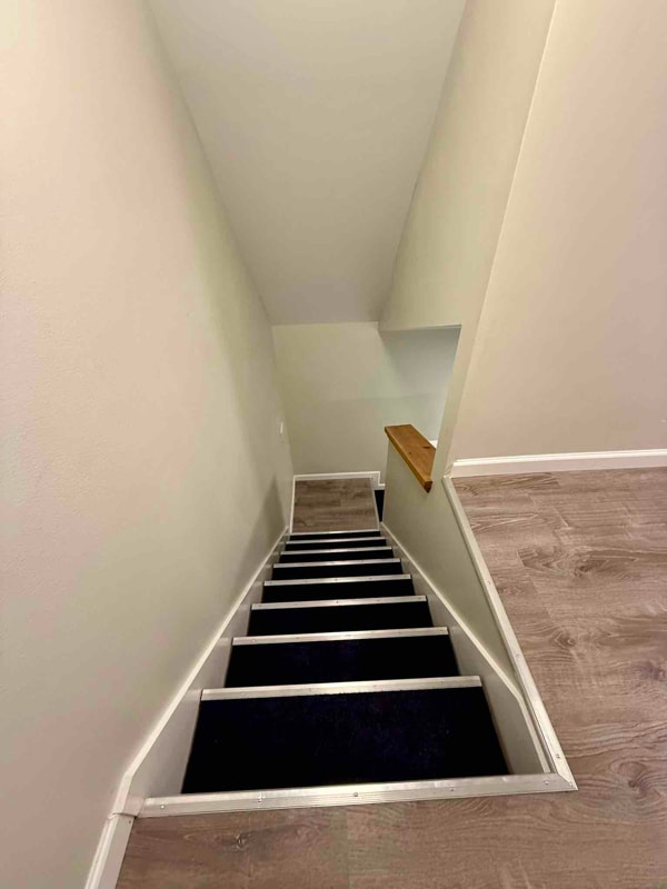 Building Photo - 1155 W Hendrickson Rd