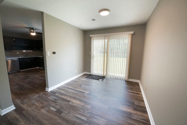 Building Photo - 5258 Kornwal Dr
