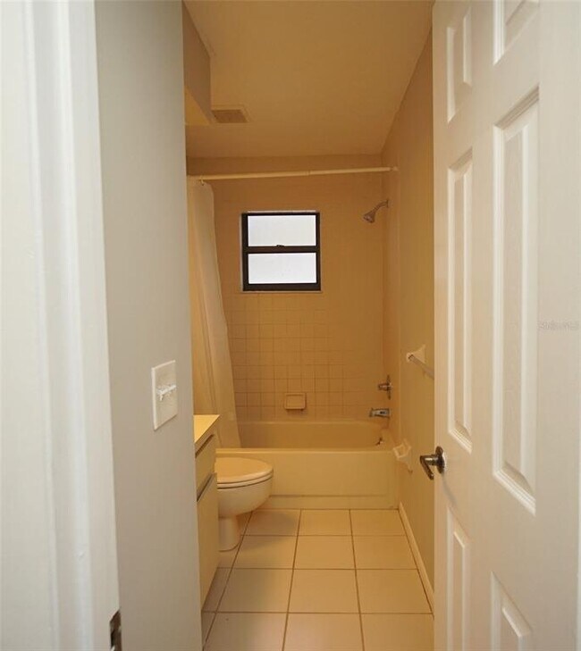 Building Photo - 3605 Treeline Dr