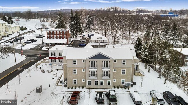 Building Photo - 2185 Kimberton Rd