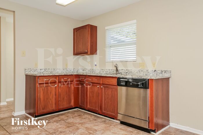 Building Photo - 5418 Fairway Forest Dr