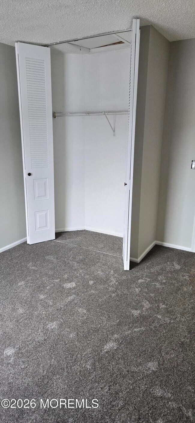 Building Photo - 3015 Lighthouse Ln